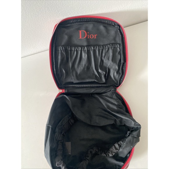 Christian Dior CD Logo Makeup Cosmetic Bag Clutch Pouch Red Black Patent Leather - Picture 10 of 12